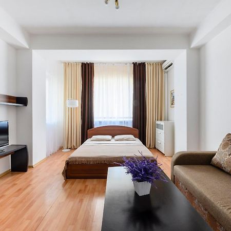 428 Lighthouse Apartments - Traveler'S Choice Almaty Luaran gambar